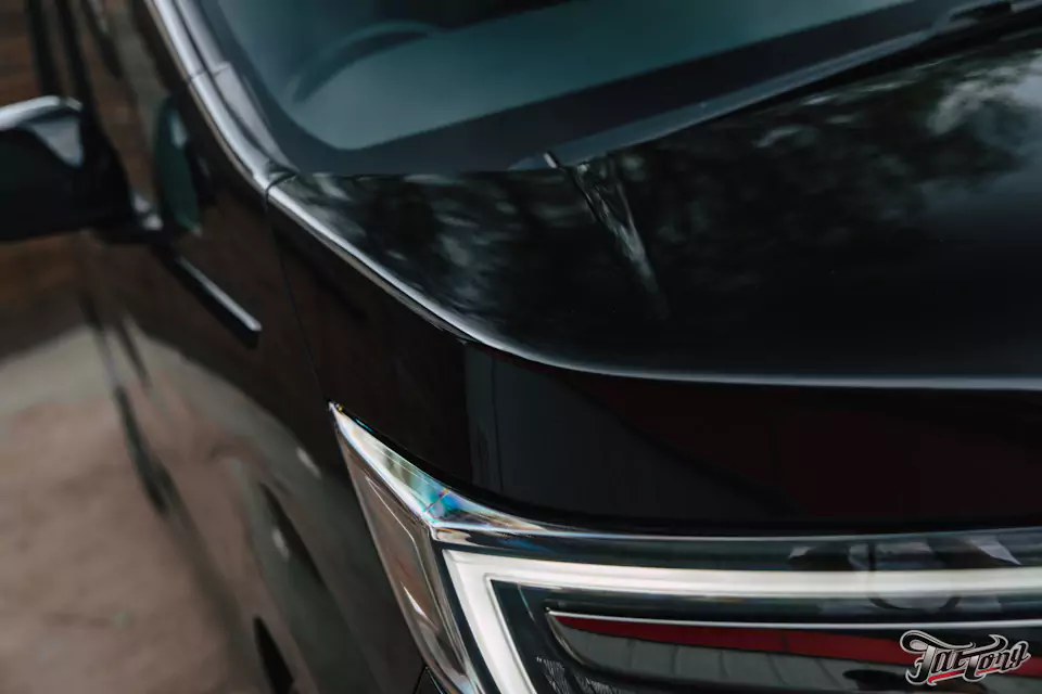 Забронировали Honda Stepwgn прозрачным глянцевым полиуретаном